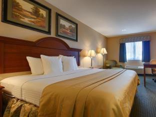Best Western Port Columbus Room photo