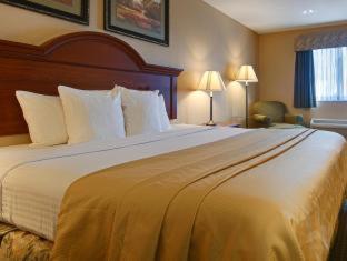 Best Western Port Columbus Room photo