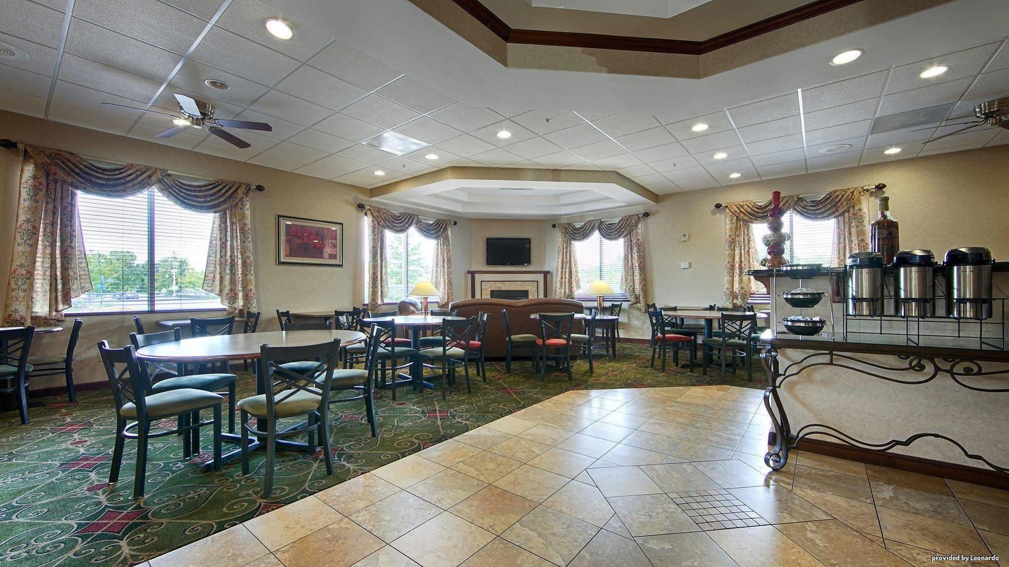 Best Western Port Columbus Exterior photo